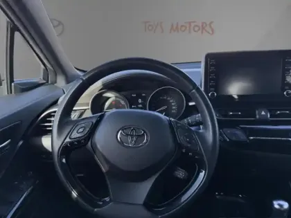 Photo 21 Toyota C-HR 1.8 Hybride 122 Distinctive