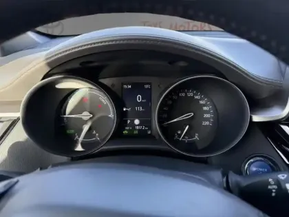 Photo 9 Toyota C-HR 1.8 Hybride 122 Distinctive