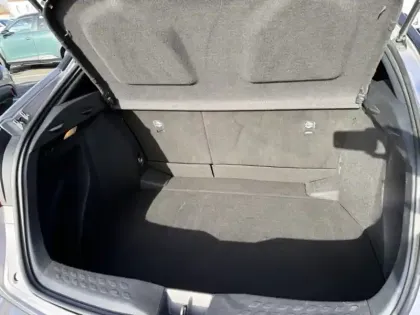 Photo 5 Toyota C-HR 1.8 Hybride 122 Distinctive