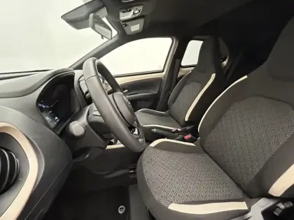 Photo 32 Toyota Aygo 1.0 VVT-i 72 Design