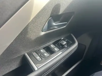 Photo 18 Opel Astra 1.2 Turbo 130ch GS BVA8