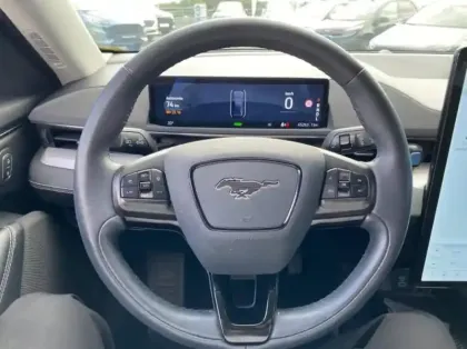 Photo 8 Ford Mustang Gén. I Ph1 NG Mach-E 5