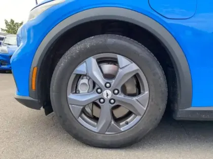 Photo 13 Ford Mustang Gén. I Ph1 NG Mach-E 5