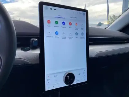 Photo 7 Ford Mustang Gén. I Ph1 NG Mach-E 5