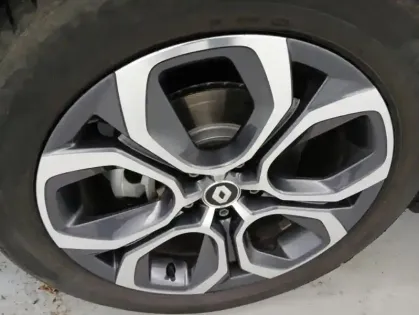 Photo 27 Renault Captur E-Tech 145 - 21 Intens