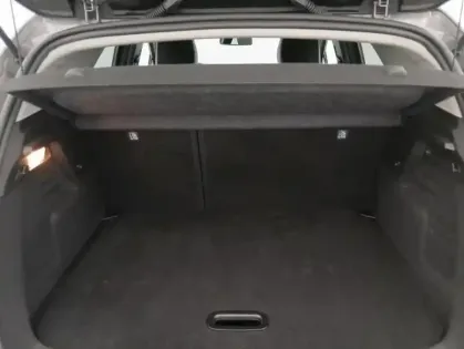 Photo 13 Renault Captur E-Tech 145 - 21 Intens