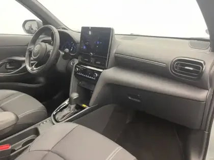 Photo 26 Toyota Yaris Hybride 1.5 HYBRID 130H PREMIERE AUTO 2W