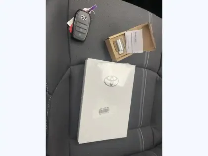 Photo 12 Toyota Yaris Hybride 1.5 HYBRID 130H PREMIERE AUTO 2W