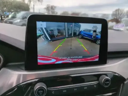 Photo 6 Ford Kuga  2.5 Duratec 190ch FHEV E85 Titanium BVA