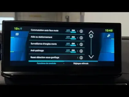 Photo 13 Peugeot 3008  HYBRID 225ch Allure Pack e-EAT8