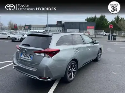 Photo 9 Toyota Auris  Touring Sports HSD 136h Collection