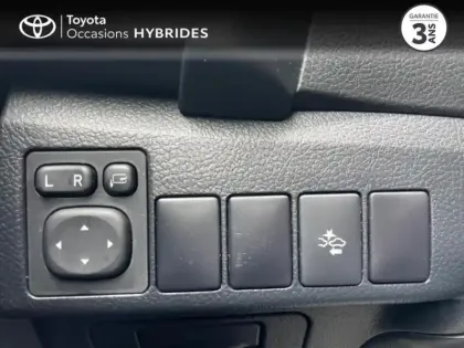 Photo 13 Toyota Auris  Touring Sports HSD 136h Collection