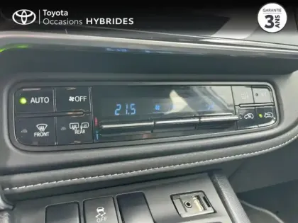 Photo 14 Toyota Auris  Touring Sports HSD 136h Collection