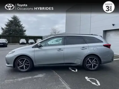 Photo 12 Toyota Auris  Touring Sports HSD 136h Collection