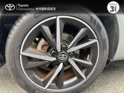 Photo 7 Toyota Auris  Touring Sports HSD 136h Collection