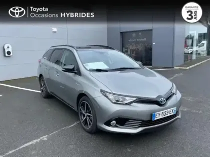 Photo 10 Toyota Auris  Touring Sports HSD 136h Collection