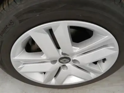 Photo 9 Renault Clio  1.5 Blue dCi 100ch Evolution - 24