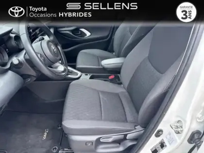 Photo 10 Toyota Yaris  116h Design 5p MC24