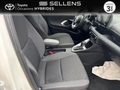 Photo 5 Toyota Yaris  116h Design 5p MC24