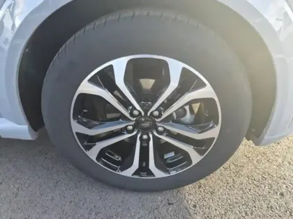 Photo 14 Ford Puma  1.0 Flexifuel 125ch S&S mHEV ST-Line