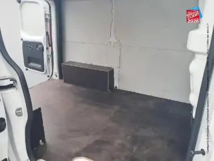 Photo 25 Renault Trafic  Fg L1H1 2T8 2.0 Blue dCi 130ch Grand Confort