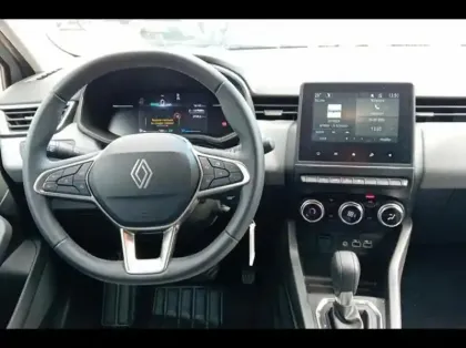 Photo 5 Renault Clio  1.6 E-Tech 145ch full hybrid Evolution - 24