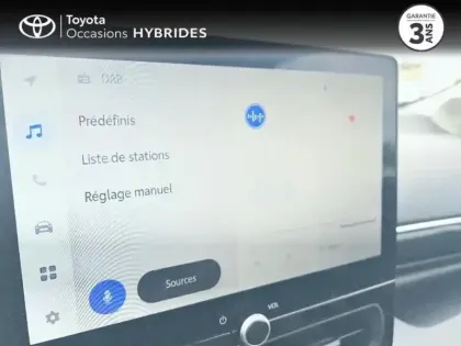 Photo 14 Toyota Yaris  116h Design 5p MC24