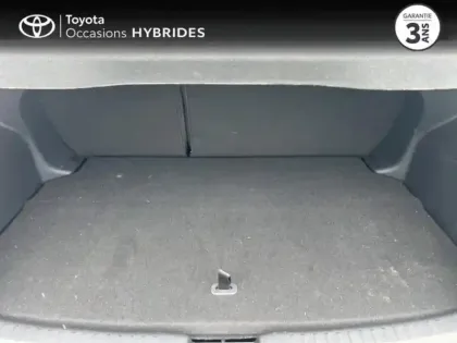 Photo 9 Toyota Yaris  116h Design 5p MC24