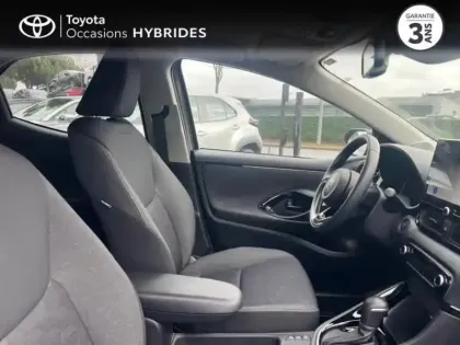 Photo 5 Toyota Yaris  116h Design 5p MC24