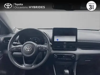 Photo 7 Toyota Yaris  116h Design 5p MC24