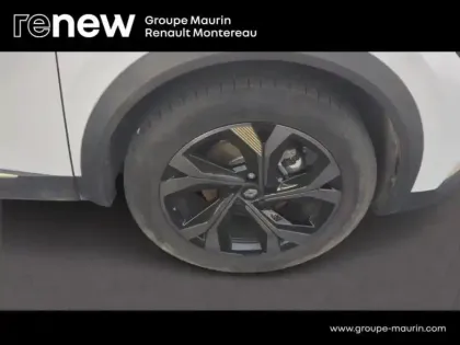 Photo 8 Renault Captur  1.6 E-Tech hybride 145ch Engineered