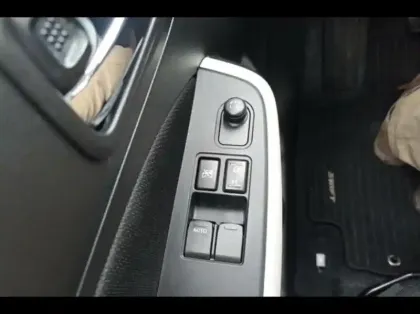 Photo 7 Suzuki Swift  1.2 Dualjet Hybrid 83ch Pack