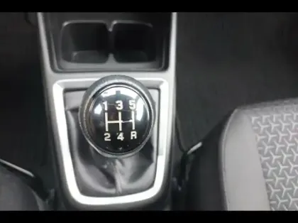 Photo 8 Suzuki Swift  1.2 Dualjet Hybrid 83ch Pack