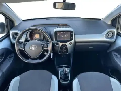 Photo 9 Toyota Aygo  1.0 VVT-i 69ch x-play 5p