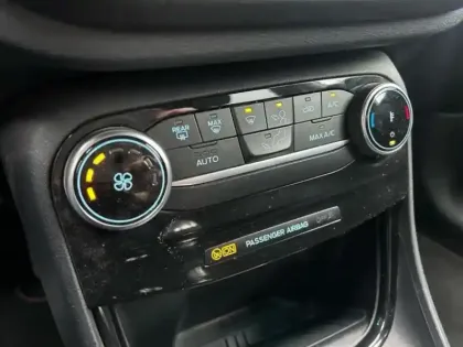 Photo 14 Ford Puma  1.0 EcoBoost 125ch mHEV ST-Line