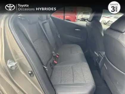 Photo 6 Toyota Corolla  122h Design