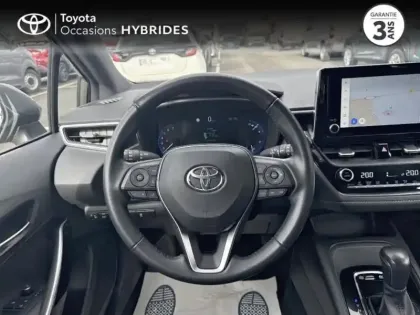 Photo 8 Toyota Corolla  122h Design