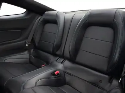 Photo 7 Ford Mustang  Fastback 5.0 V8 450ch GT BVA10