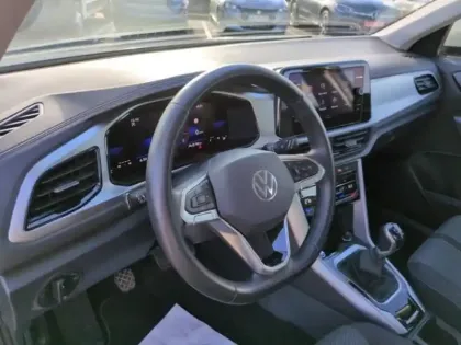 Photo 14 Volkswagen T-roc  1.5 TSI EVO 150ch Style