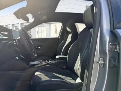 Photo 7 Peugeot 2008 Gén. II Ph2 GT 5