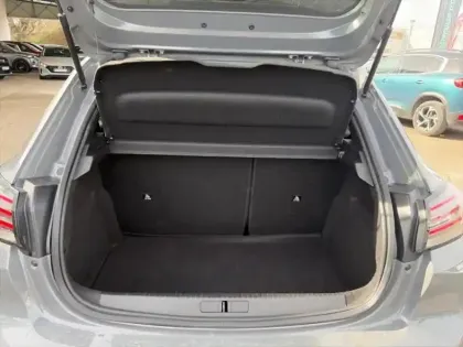 Photo 6 Peugeot 208  1.2 Hybrid 110ch Allure e-DCS6