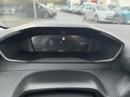 Photo 8 Peugeot 208  1.2 Hybrid 110ch Allure e-DCS6