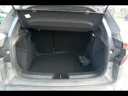 Photo 11 Dacia Duster  1.6 hybrid 140ch Extreme