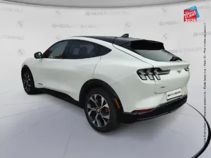 Photo 22 Ford Mustang  Mach-E 351ch Extended Range 99kWh AWD