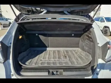 Photo 11 Renault Captur  1.6 E-Tech full hybrid 145ch Techno