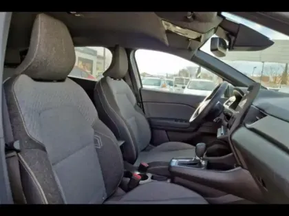 Photo 9 Renault Captur  1.6 E-Tech full hybrid 145ch Techno