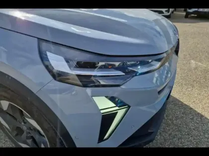 Photo 14 Renault Captur  1.6 E-Tech full hybrid 145ch Techno