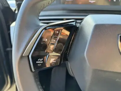 Photo 14 Peugeot 5008  Hybrid 145ch Allure e-DCS6