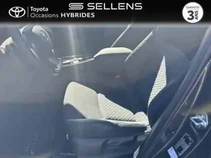 Photo 10 Toyota C-HR  2.0 Hybride 184ch Design E-CVT