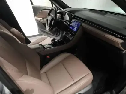 Photo 12 Lexus Lbx  1.5 136ch Elegant 2WD